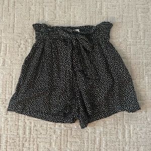 Black and white dot shorts/skort